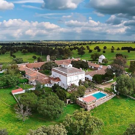 Hotel Rural El Vaqueril Navas del Madroño Exteriör bild